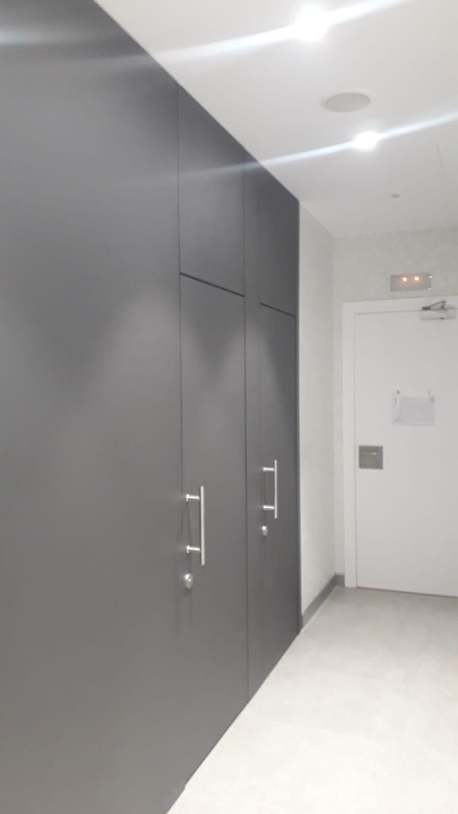 puertas compact hospital